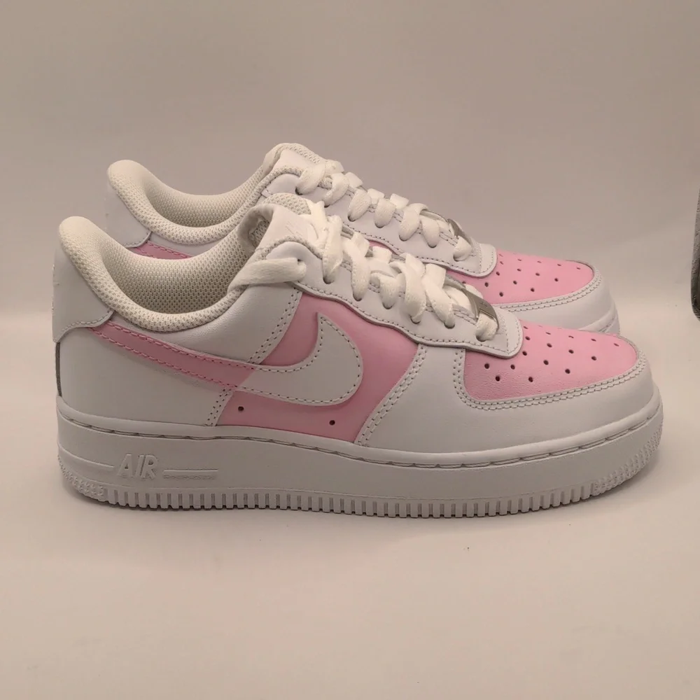 New Nike Air Force 1 Women's Custom Sneakers Pink/White Sz 5 - Picture 1 of 14